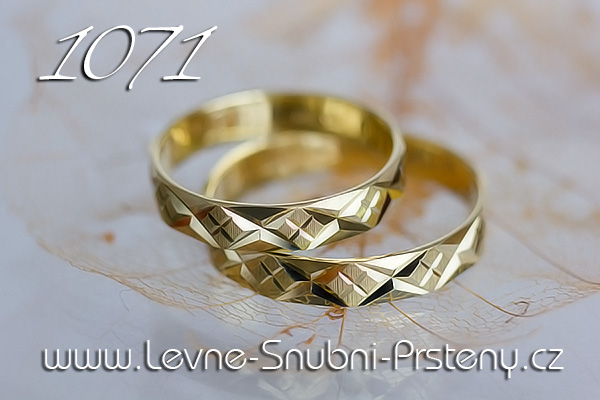 Snubní prsteny 1071