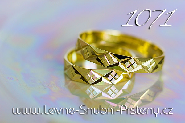 Snubní prsteny 1071